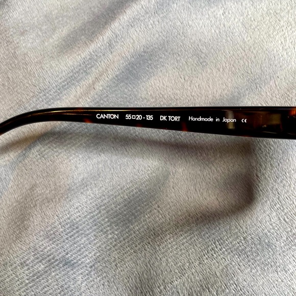 Alice + Olivia Canton Square Sunglasses - Picture 9 of 12